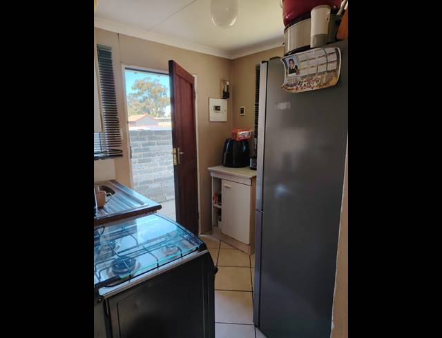2 BEDROOM HOUSE FOR SALE IN UNITAS PARK
